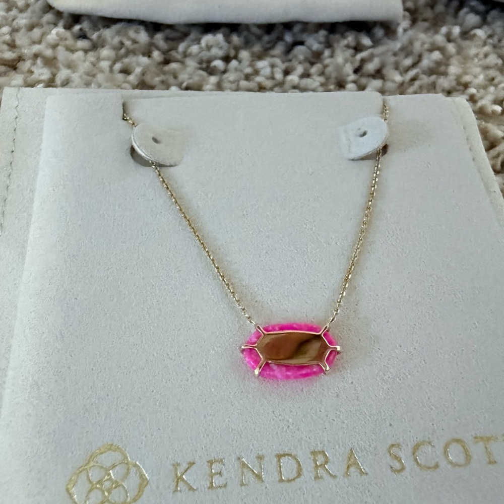 Kendra Scott Gold and Pink Elisa Pendant Necklace 18k gold